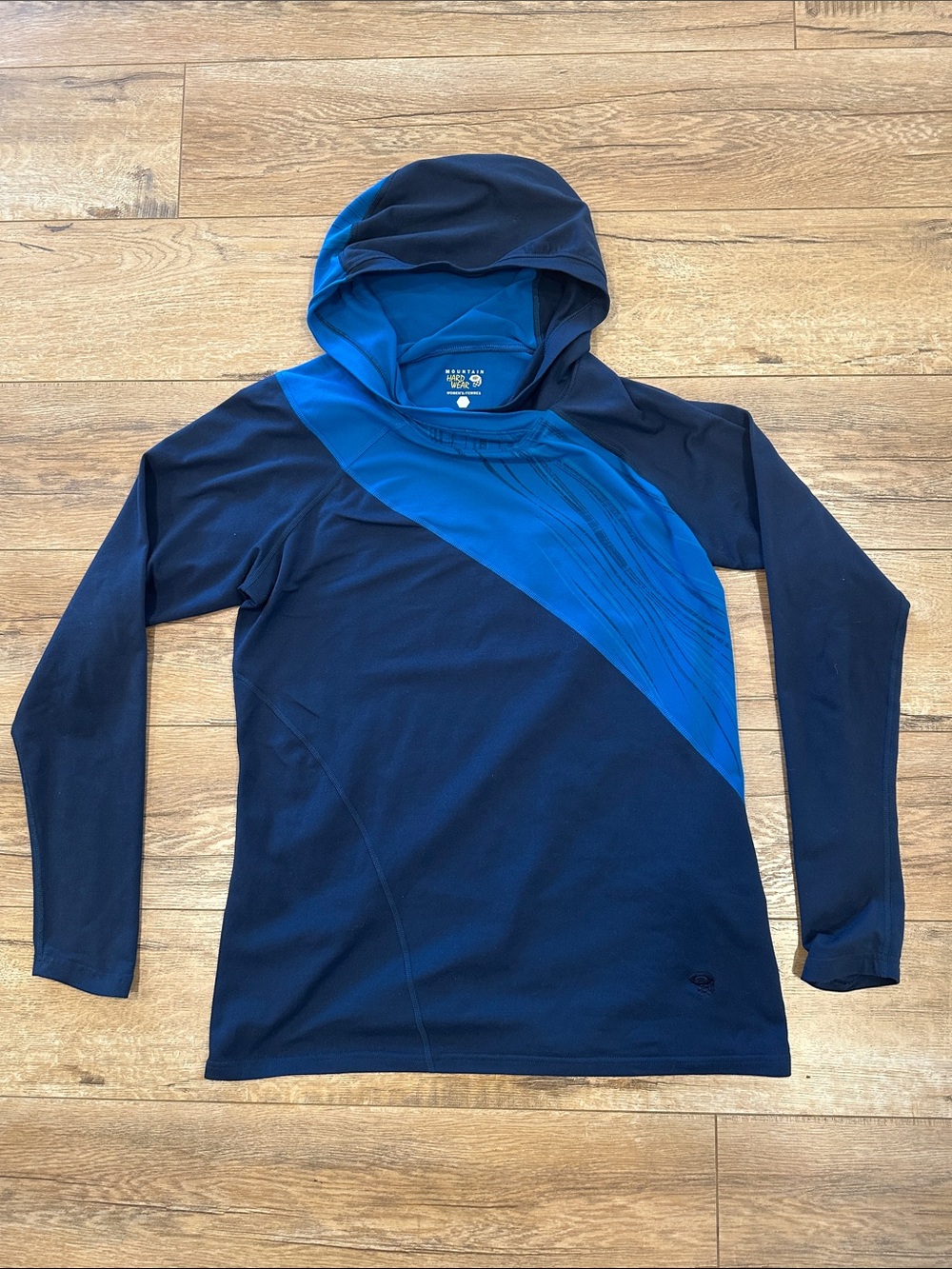 Women’s Mountain Hardware Blue Hooded Performance Pullover